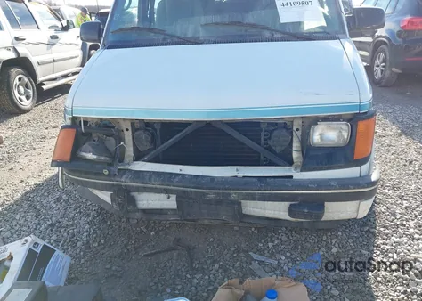 1992 Chevrolet Astro from USA, damaged, VIN 1GBDM19Z8NB180177